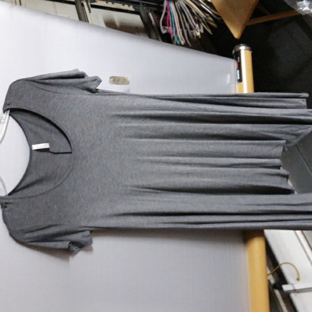 NWT LSL Size S (SKU 35)
